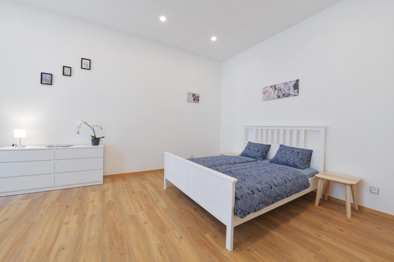 Duplex Apartment Praga Exterior foto