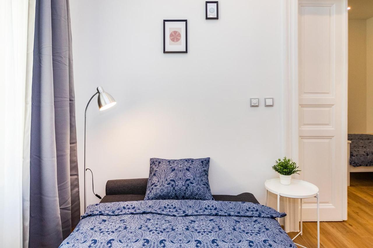 Duplex Apartment Praga Exterior foto
